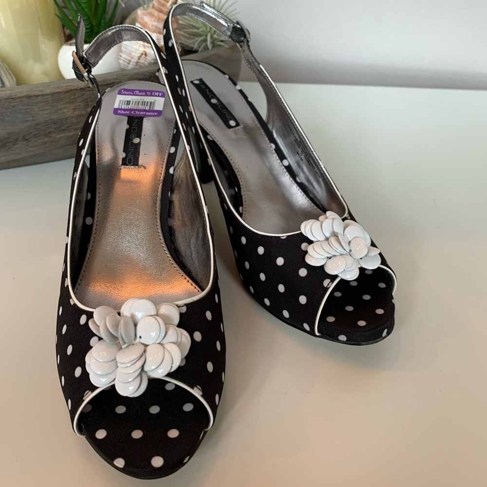 NWT Bandolino 9.5M Paska Open Toe Slingback shoes In Black/White polka dot